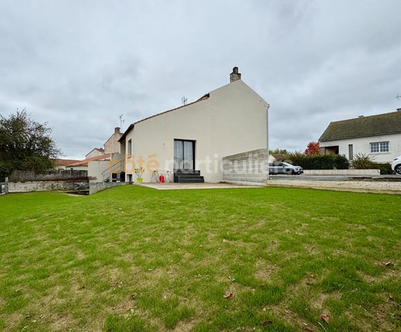 Vente Maison150 m² - 5 Pièces - LES LUCS SUR BOULOGNE (85170)