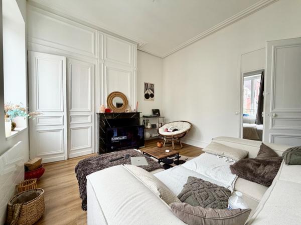 Immeuble 150 m² 2 etage(s)