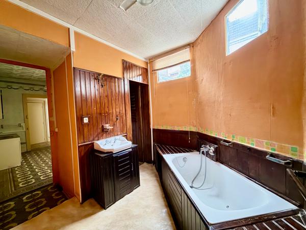 Immeuble 150 m² 2 etage(s)