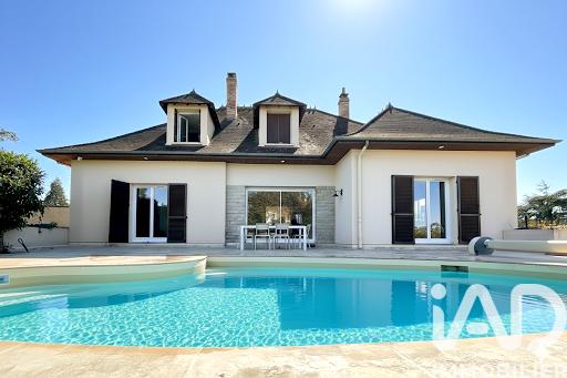 Maison à vendre 7 pièces 250 m² Montluçon