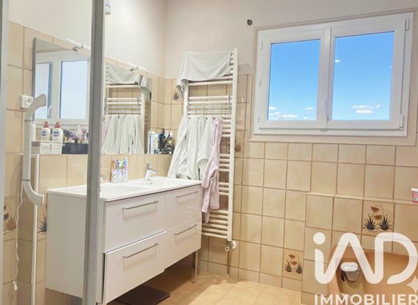 Maison à vendre 7 pièces 250 m² Montluçon