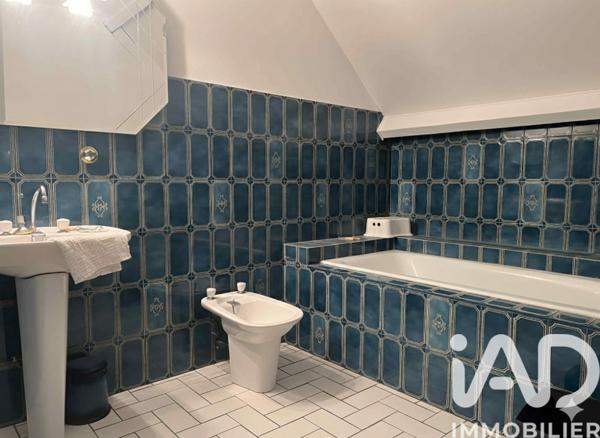 Maison à vendre 7 pièces 250 m² Montluçon