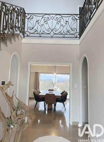 Maison à vendre 7 pièces 250 m² Montluçon