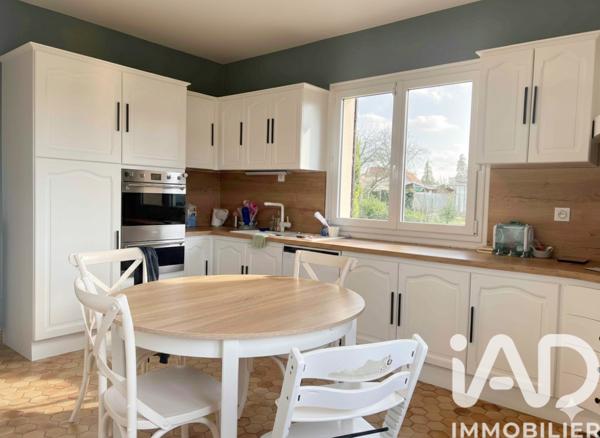 Maison à vendre 7 pièces 250 m² Montluçon