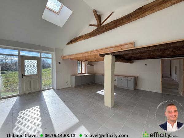 Maison 7 pièces - 242 m²