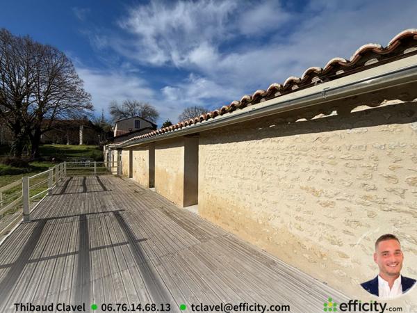 Maison 7 pièces - 242 m²