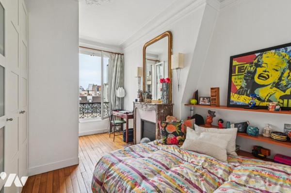 PARIS XVIIIe - Appartement 4 pièces - Secteur Barbès