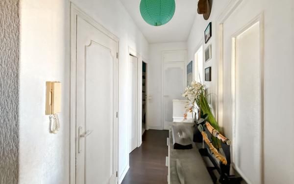 Appartement à vendre    3 pièces • 59,90 m2 Nice