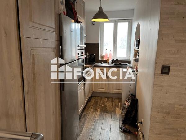 Location Appartement 4 pièces 75.9 m² - 35 AVENUE DE SAINT MESMIN Orleans 45100