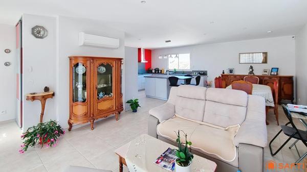 Maison contemporaine avec vue estuaire – Emplacement privilégié à Meschers-sur-Gironde