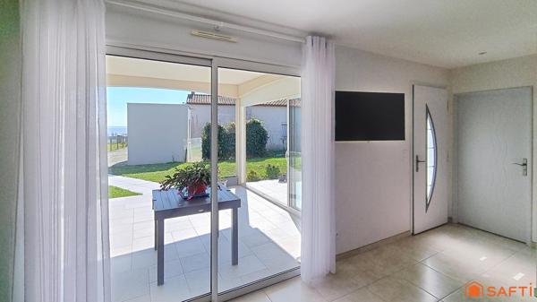 Maison contemporaine avec vue estuaire – Emplacement privilégié à Meschers-sur-Gironde