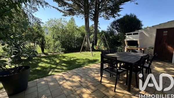 Maison à vendre 6 pièces 105 m² Sainte-Geneviève-des-Bois