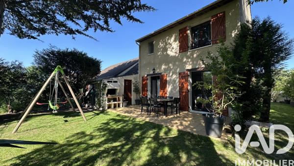 Maison à vendre 6 pièces 105 m² Sainte-Geneviève-des-Bois