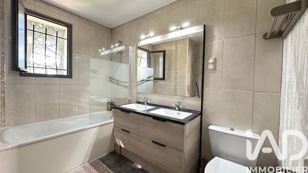Maison à vendre 6 pièces 105 m² Sainte-Geneviève-des-Bois