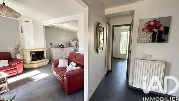 Maison à vendre 6 pièces 105 m² Sainte-Geneviève-des-Bois