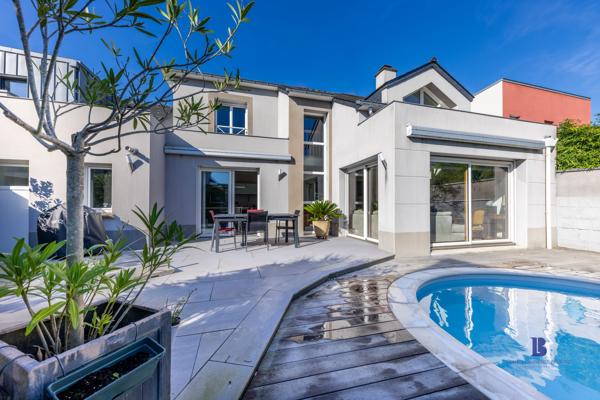 Acheter Maison 6 pièces - 171 m²
