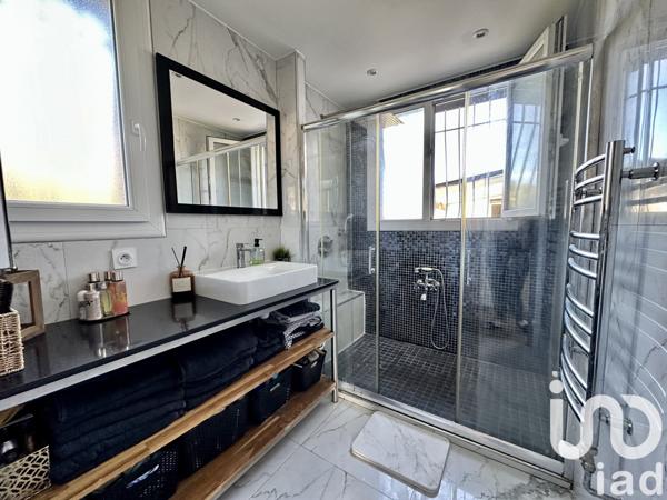 Maison à vendre 7 pièces 136 m² Château-Arnoux-Saint-Auban