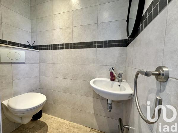 Maison à vendre 7 pièces 136 m² Château-Arnoux-Saint-Auban