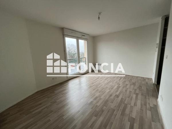 Location Studio 25.06 m² - SQUARE SAINT CHARLES Orleans 45100