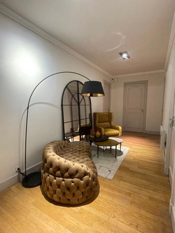 31000 TOULOUSE BUREAU DANS CABINET D'AVOCATS - RUE REMUSAT