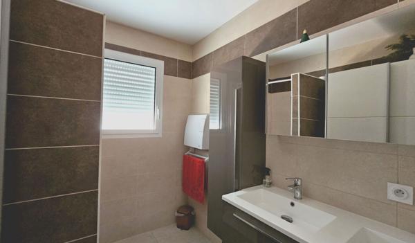 Villa Recente T6 196m², parcelle 3600m² - REF. VM351