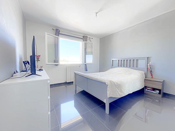 Maison 8 pièces - 185 m² Exclusivité efficity