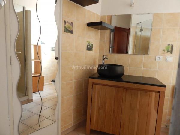 Location                                                      Appartement
                        
                     3 pièces                      57 m2                     à Salernes