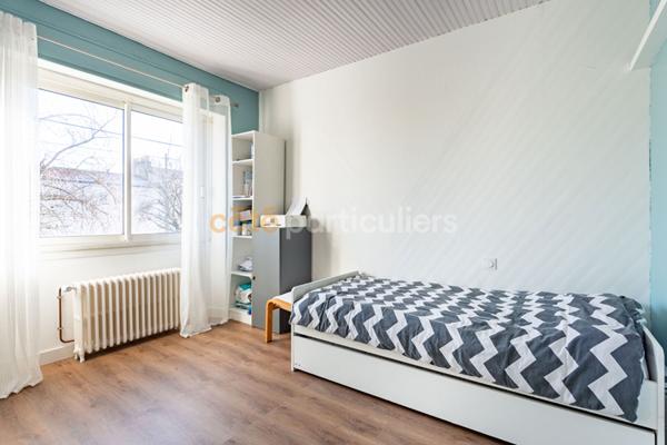 Vente Maison155,68 m² - 6 Pièces - LA ROCHE SUR YON (85000)