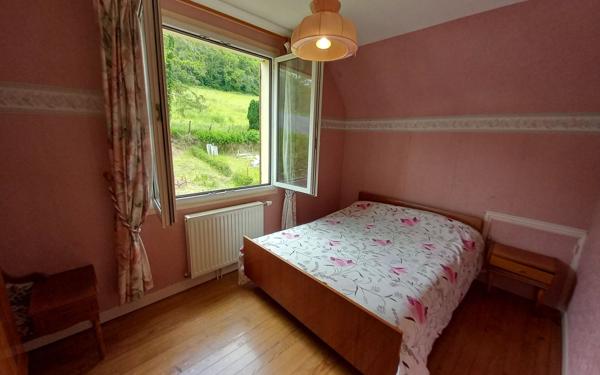 Maison à vendre    4 pièces • 87 m2 Bazinval