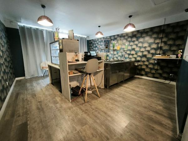 LEZIGNAN-CORBIERES - Local commercial A LOUER de 78 m²