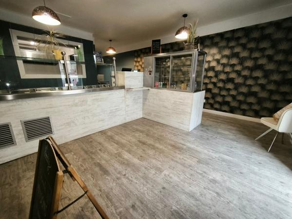 LEZIGNAN-CORBIERES - Local commercial A LOUER de 78 m²