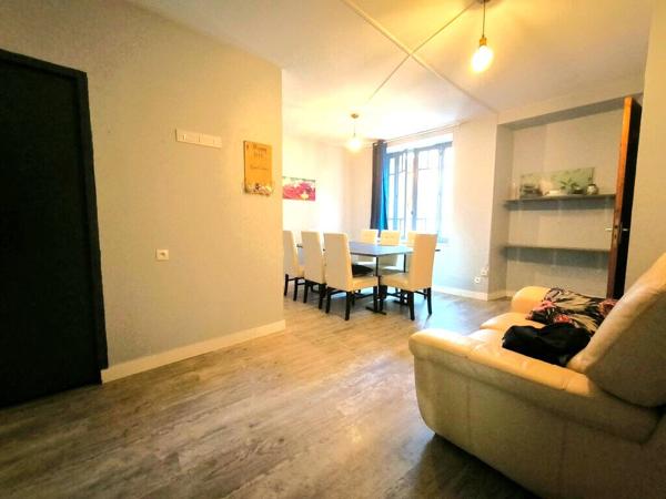 LEZIGNAN-CORBIERES - Local commercial A LOUER de 78 m²