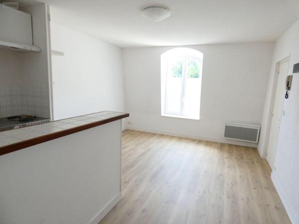 Studio à vendre à Bayeux dans le Calvados (14400), ref : 10615/176   
RUE SAINT MALO