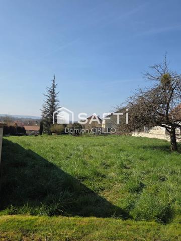 Terrain à bâtir 1403 m² – Environnement calme