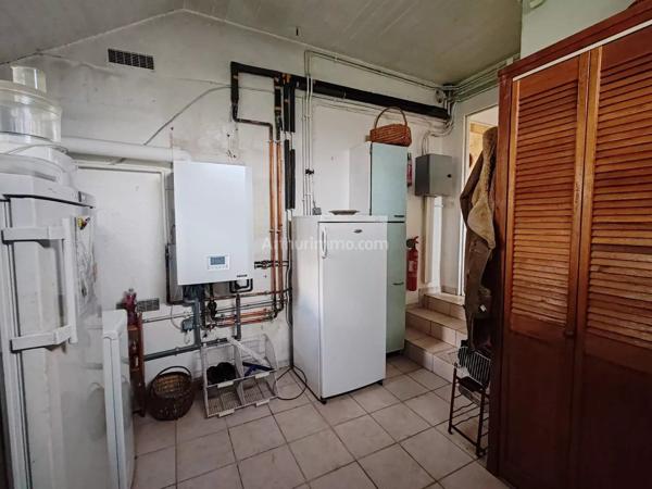 Vente                                                      Maison
                        
                     6 pièces                      101 m2                     à Villeneuve-Saint-Georges
