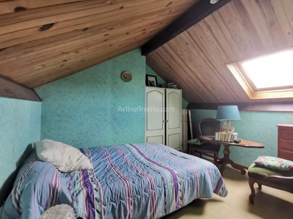 Vente                                                      Maison
                        
                     6 pièces                      101 m2                     à Villeneuve-Saint-Georges