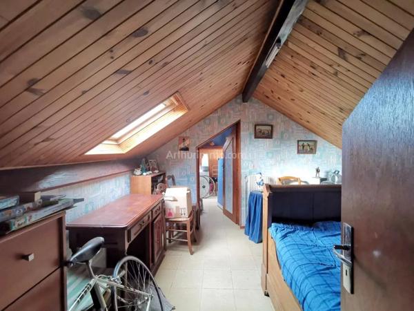 Vente                                                      Maison
                        
                     6 pièces                      101 m2                     à Villeneuve-Saint-Georges