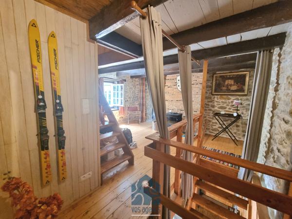 Propriete 8 pièce(s) 6 chambre(s) 250 m²
