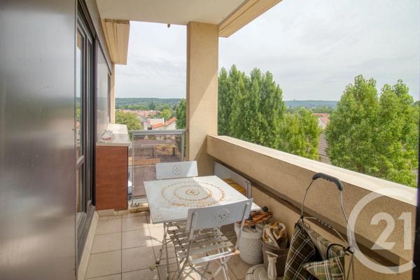 Appartement F4 à vendre  4 pièces - 79,52 m 2   ERMONT  - 95