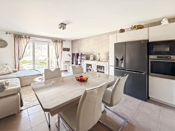 A vendre T3 en rez-de-jardin avec grand jardin arboré à Chateau Gombert 13013 Marseille