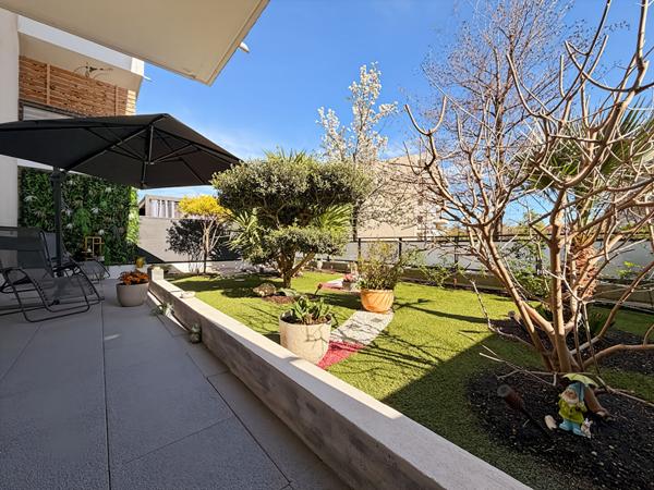 A vendre T3 en rez-de-jardin avec grand jardin arboré à Chateau Gombert 13013 Marseille