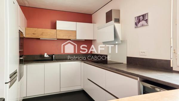 Appartement dernier étage T4 sans travaux place de parking