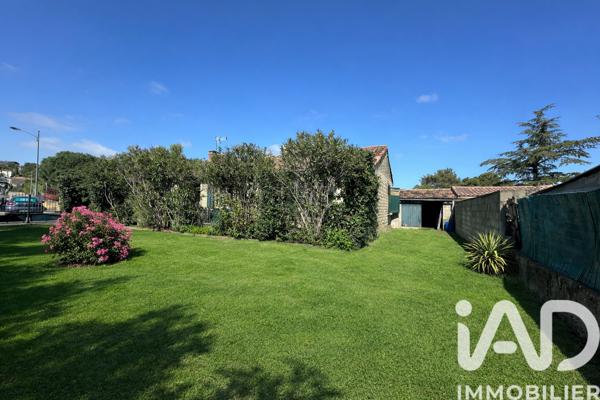 Maison à vendre 4 pièces 73 m² Saint-Saturnin-lès-Avignon