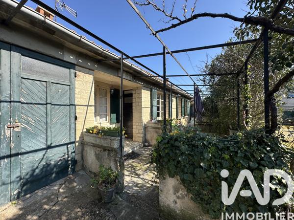 Maison à vendre 4 pièces 73 m² Saint-Saturnin-lès-Avignon
