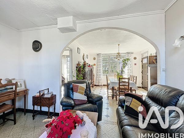 Maison à vendre 4 pièces 73 m² Saint-Saturnin-lès-Avignon