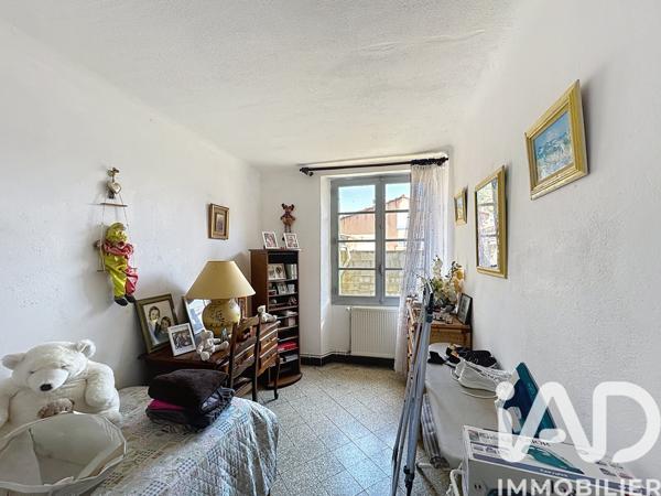 Maison à vendre 4 pièces 73 m² Saint-Saturnin-lès-Avignon