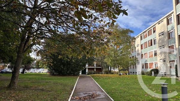 Maison à vendre  6 pièces - 142,38 m 2   ST MICHEL SUR ORGE  - 91