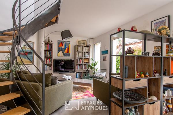 Maison d’architecte avec piscine dans environnement privilégié