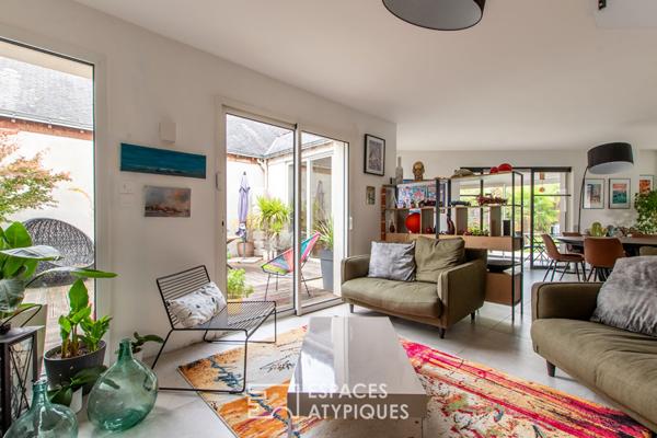 Maison d’architecte avec piscine dans environnement privilégié