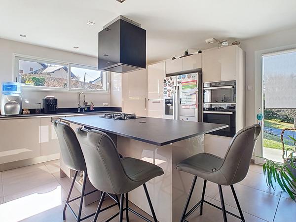 A VENDRE Maison familiale de 2016 - Centre de Boëge - 4 chambres avec terrain 903 m²